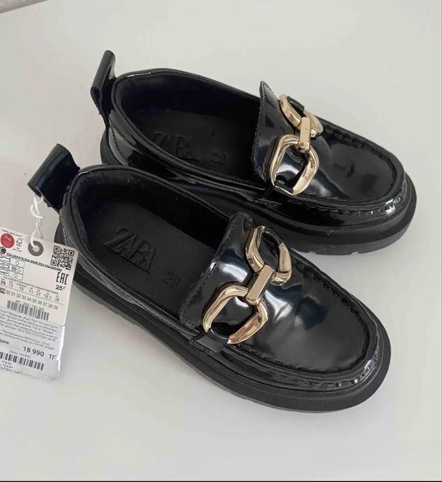 Новые лоферы «Zara»