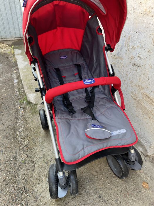 Коляска прогулочная Chicco