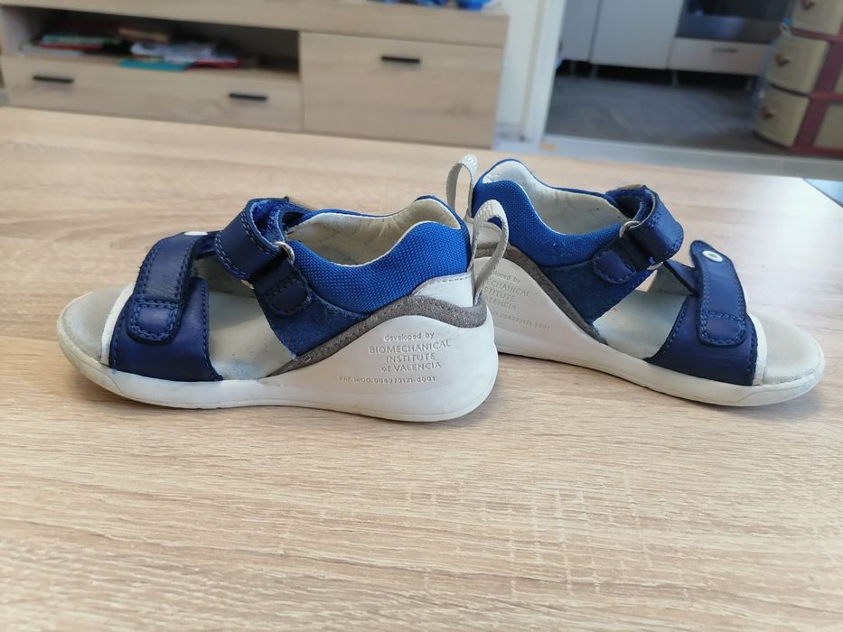 Сандали  Biomecanics N 24