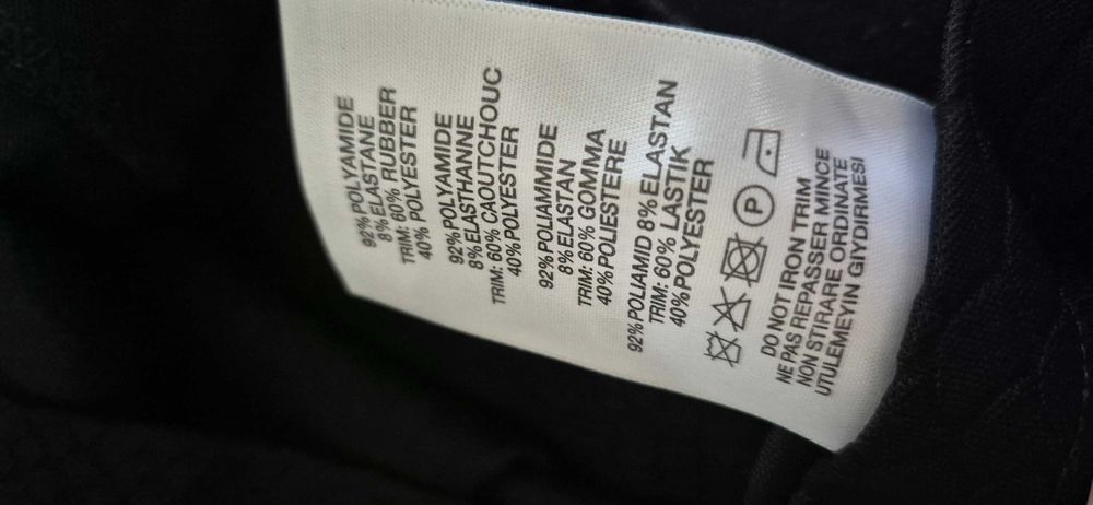 Fusta midi tip creion Christopher Kane