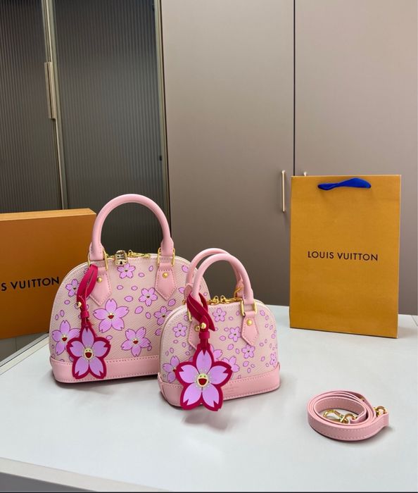 Geanta Louis vuitton muraki alma pe stoc