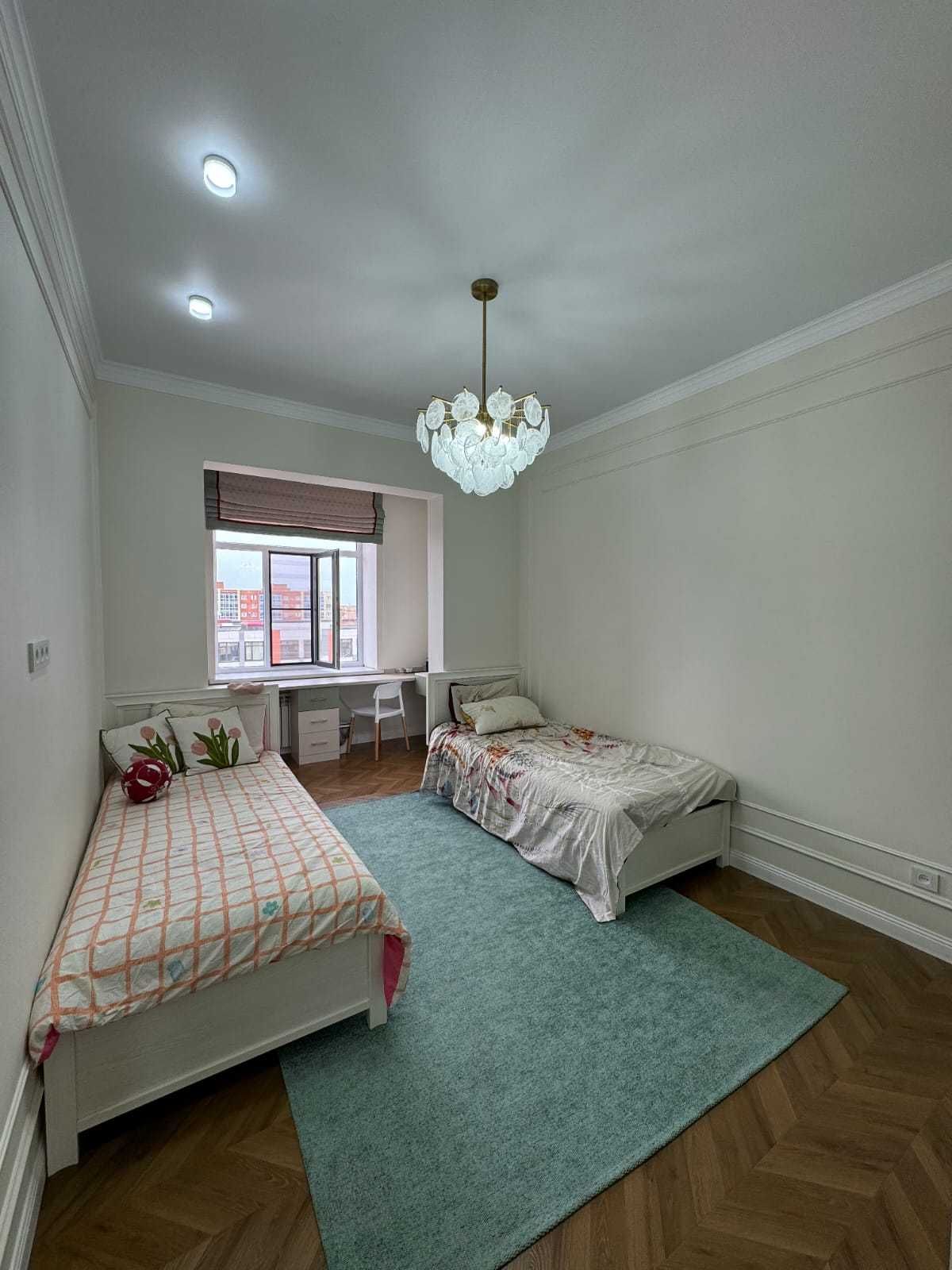 Продам 4х комн квартиру в р Алтын орда 50/л