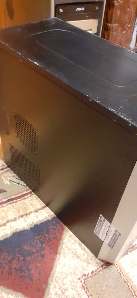 Unitate pc gaming , desktop  Asus i5 ,16 gb ,gt 730