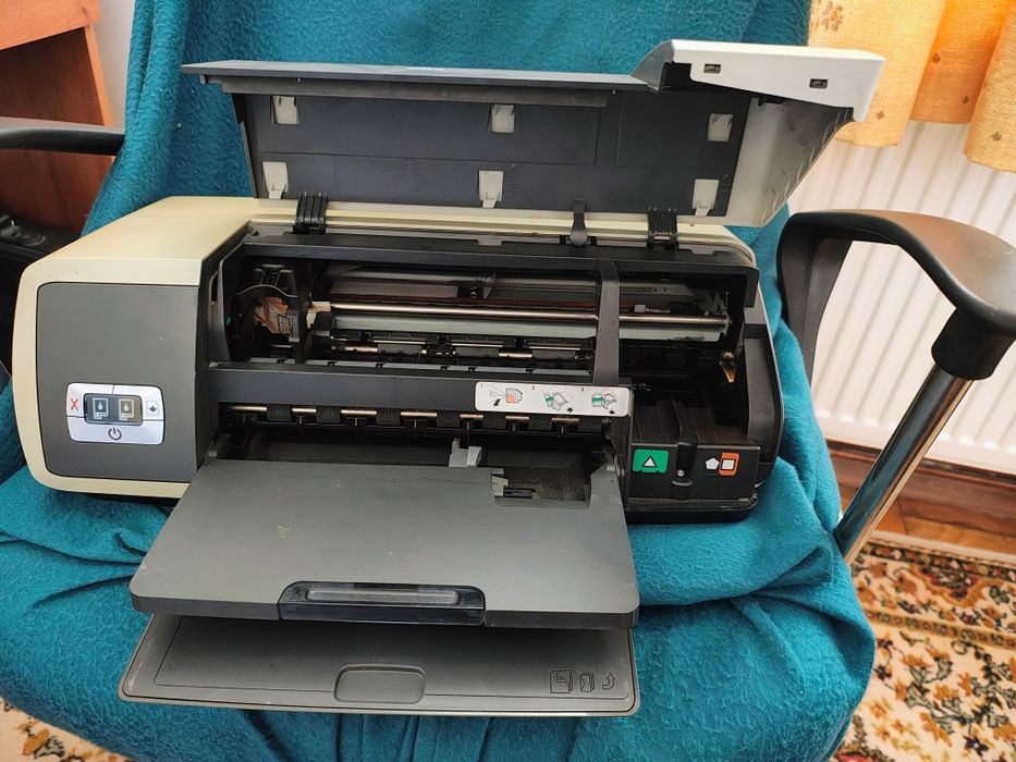 Imprimanta HP DeskJet 5740 fara cartuse