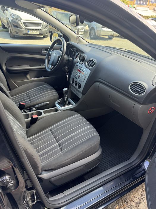 Ford Focus 1.6 бензин внос от Германия