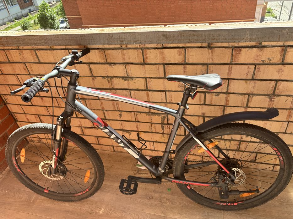 Велосипед Giant ATX 27.5