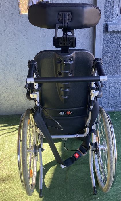 Caruț medical scaun cu rotile handicap