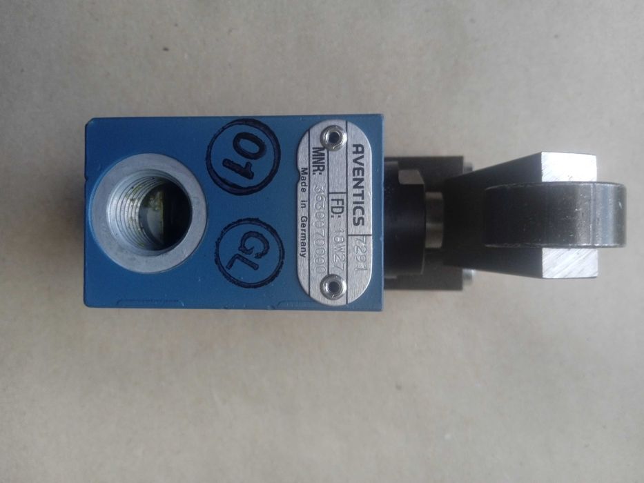 Пневматический распределительный клапан AVENTICS 7291 Rexroth