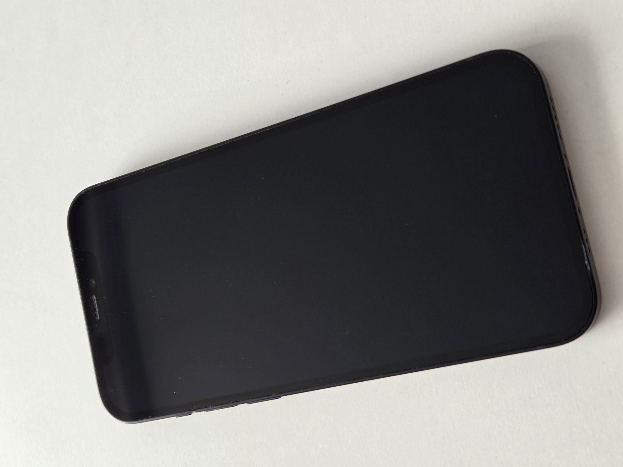 Продам iphone 12