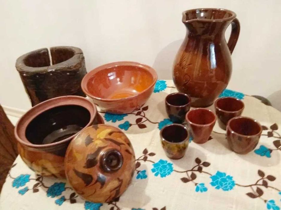 Автентични,битови,стара маса синия,параноя,чутури, керамични чаши