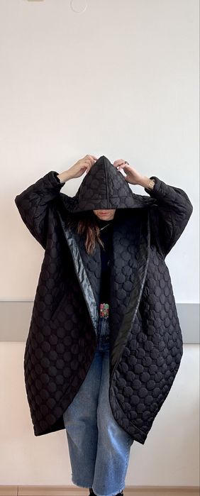 Авангардно палто в релефен десен VDR Via Delle Rose