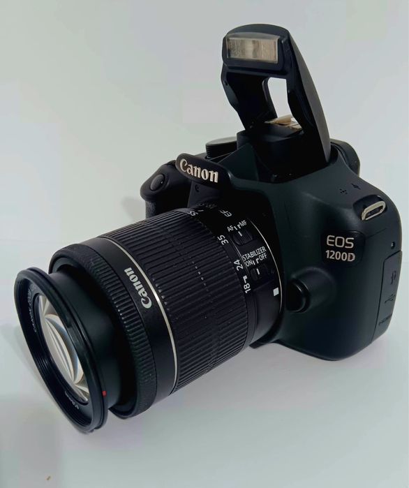 Aparat foto Canon 1200D