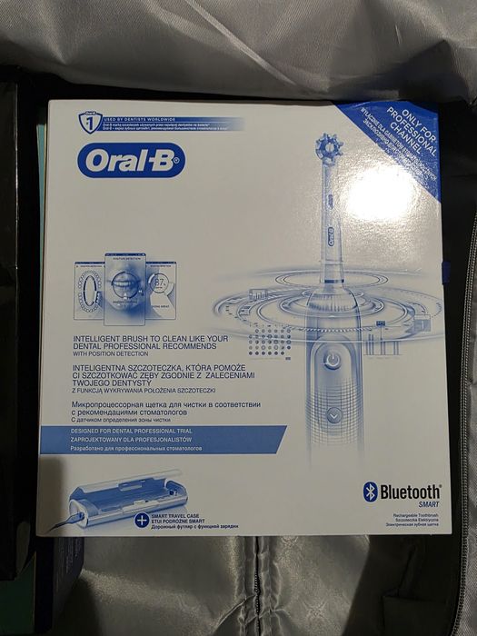 Periuța de dinți electrica oral b