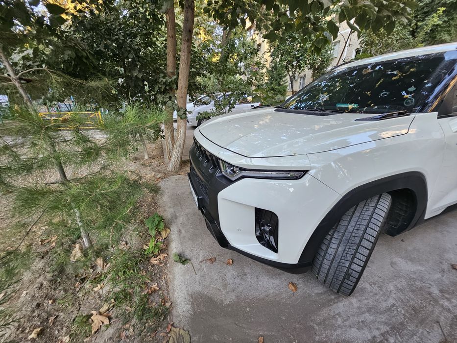 Продаётся автомобиль KG Mobility Torres