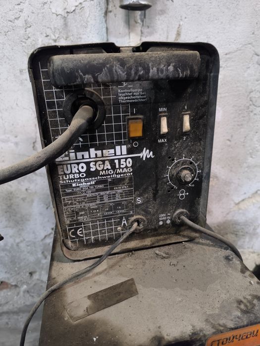 Машина за заваряване и заточване на банцигови ленти