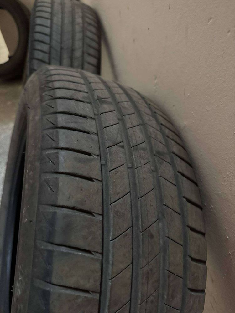 Летни гуми 205/55R16