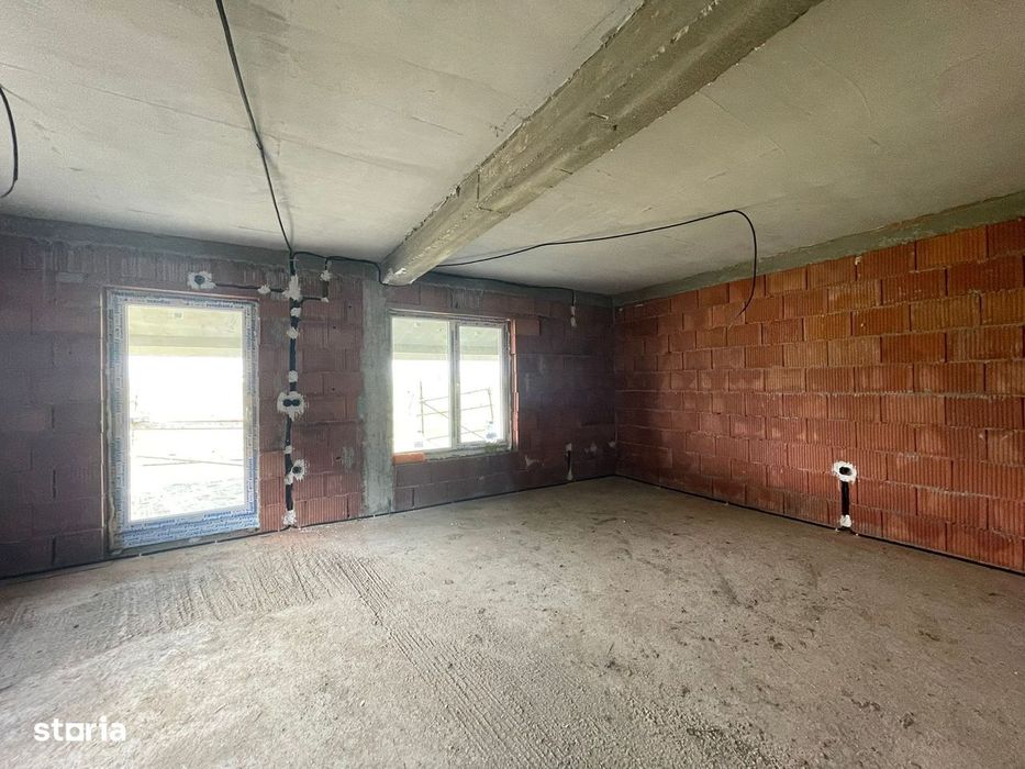 Duplex 3 camere -375mp teren