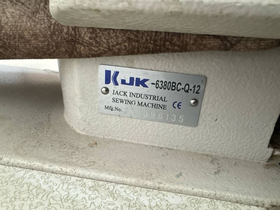 Швейная машина Джек шагающий