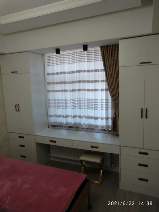 Кухони гарнитур шпон акрил на заказ