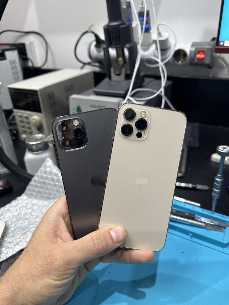 Carcasa originala iPhone 12 Pro swap pentru recarosare