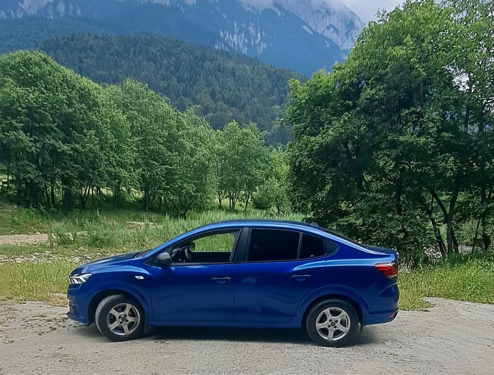 Autoturism Dacia Logan3