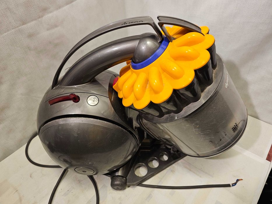 Aspirator Dyson Ball multi floor