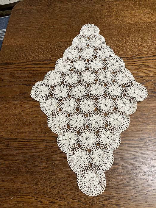 Карета плетени на една кука