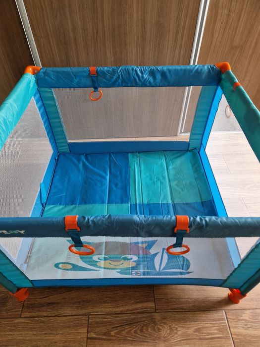 Vând țarc copil. Folosit fff puțin.