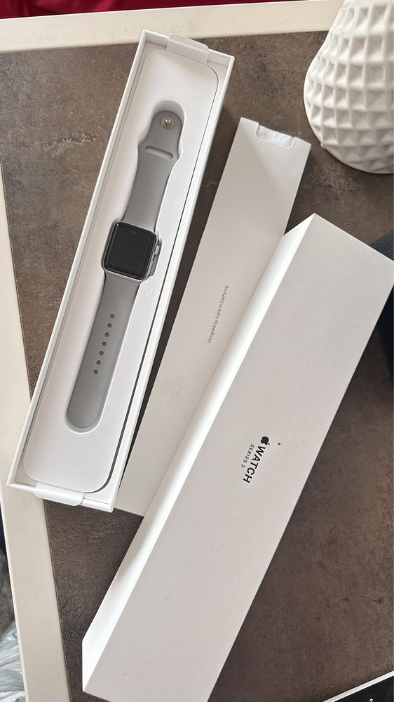 Apple Watch 3 поколения 38мм