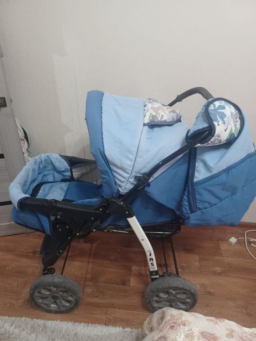 Продам инвалидную коляску