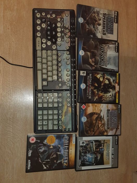 jocuri pc call of duty și medal of honor + tastatura