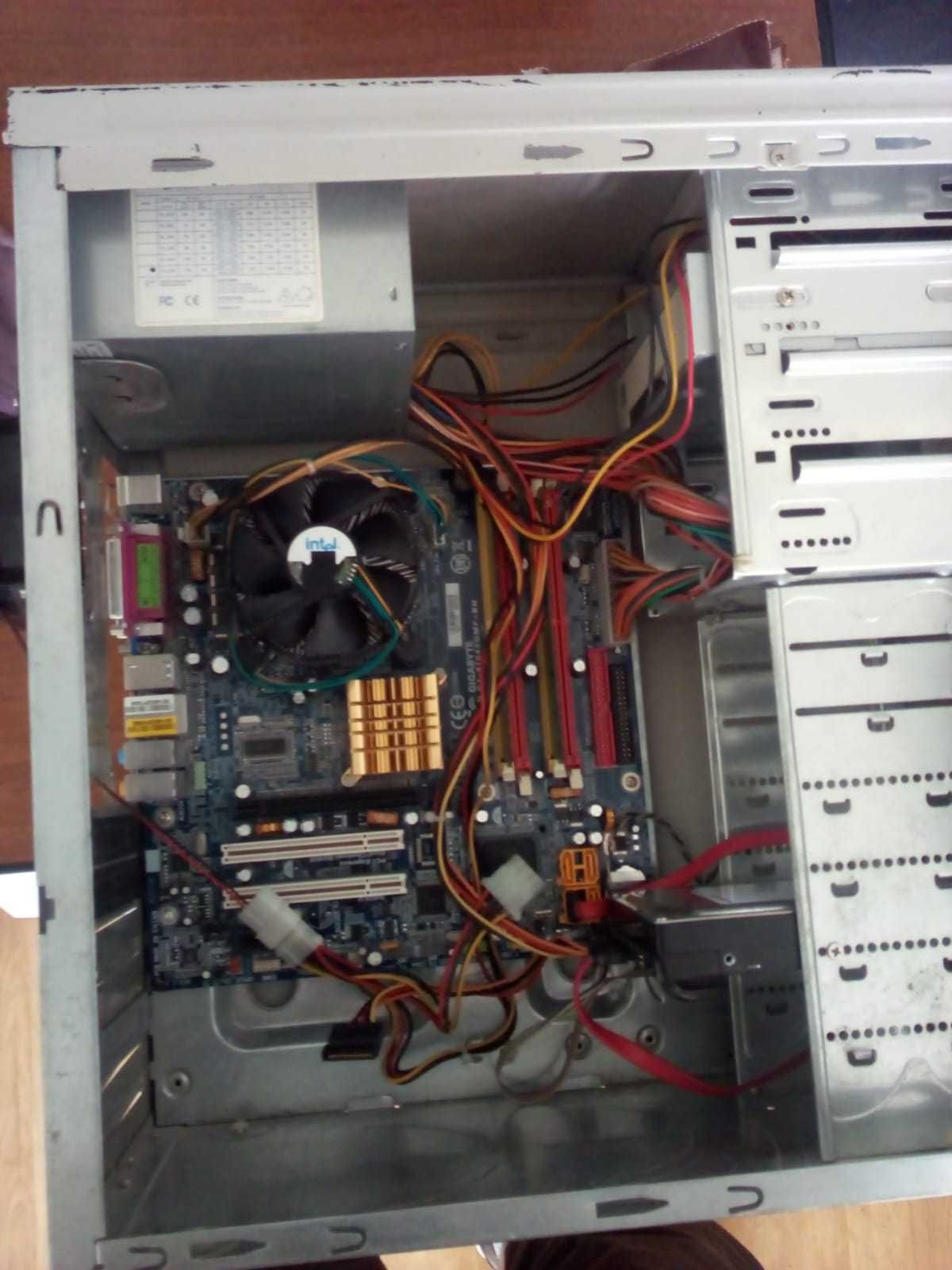 Лазерный принтер + Компьютер (P4 3.06 Ghz/1Gb DDR2/320HDD) + Монитор