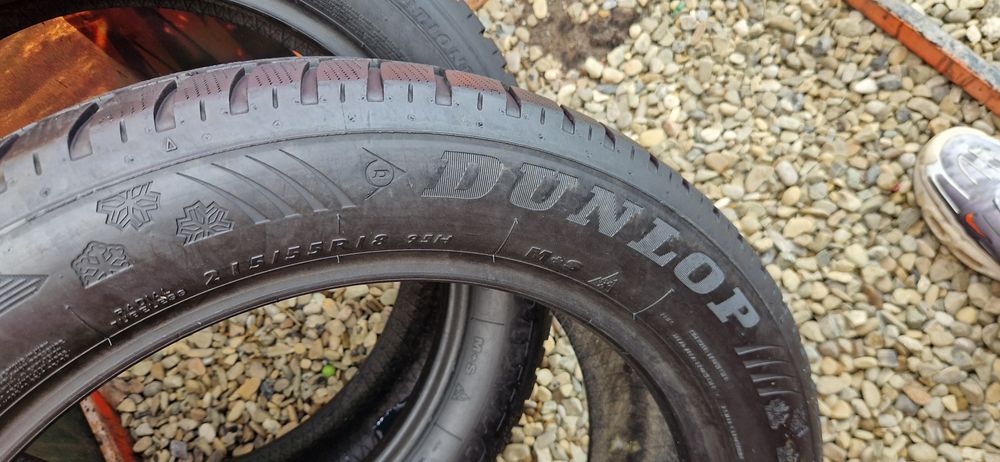 2 Anvelope Dunlop 215 55 R18 M+S Run-flat