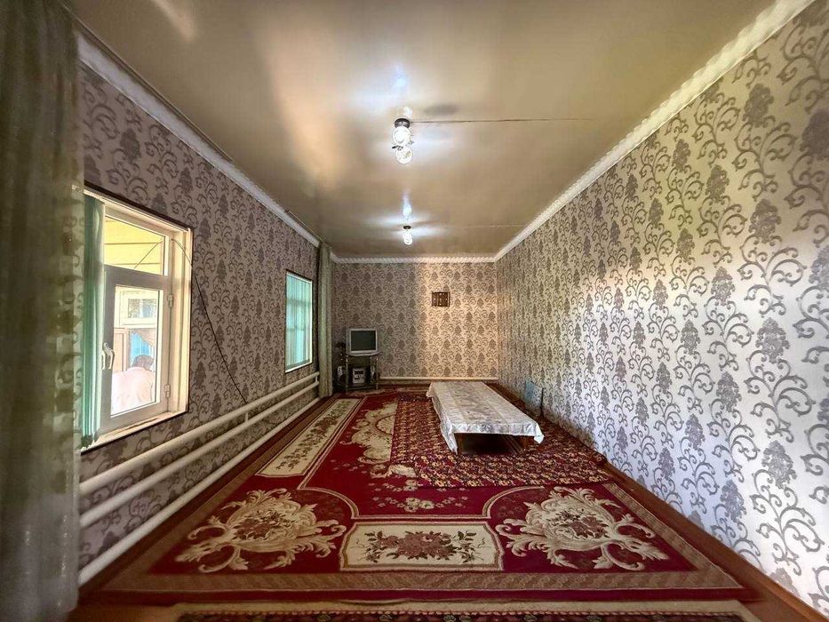 TAYYOR 8 SOTIQLI HOVLi bahavo joydan sotiladi