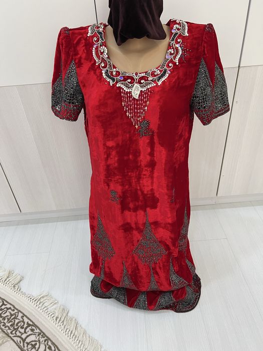 Продается платья