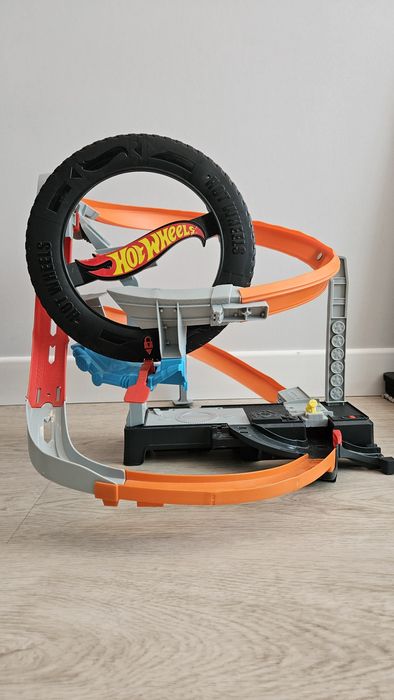 Рельсы от  hotweels хотвилс