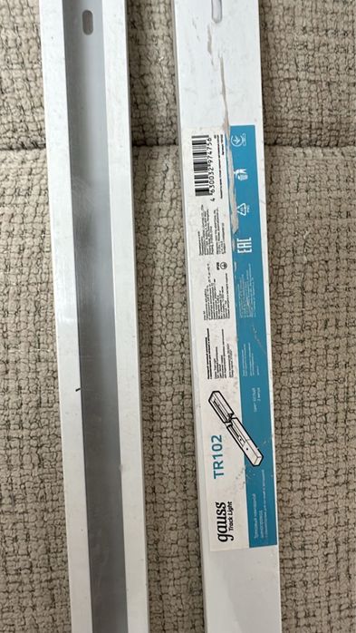 Новый трековый накладной шинопровод Gauss