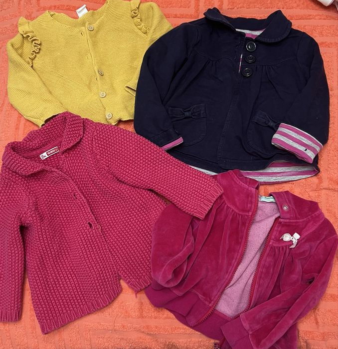 Отдам бесплатно 4 кофты