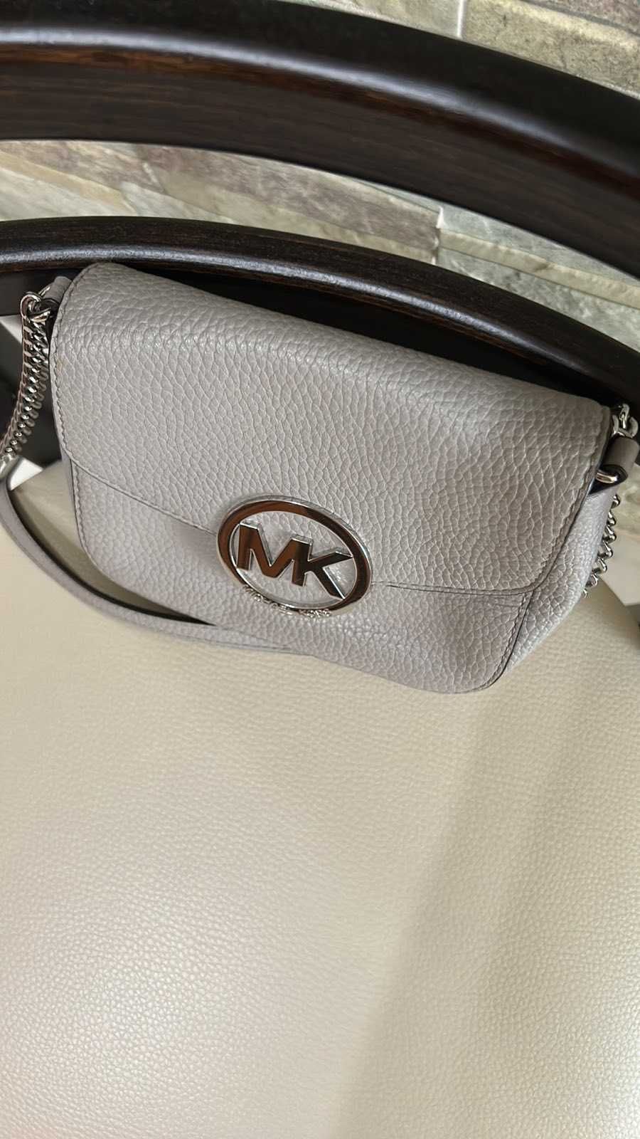 Michael Kors малка оригинална сива кожена чанта