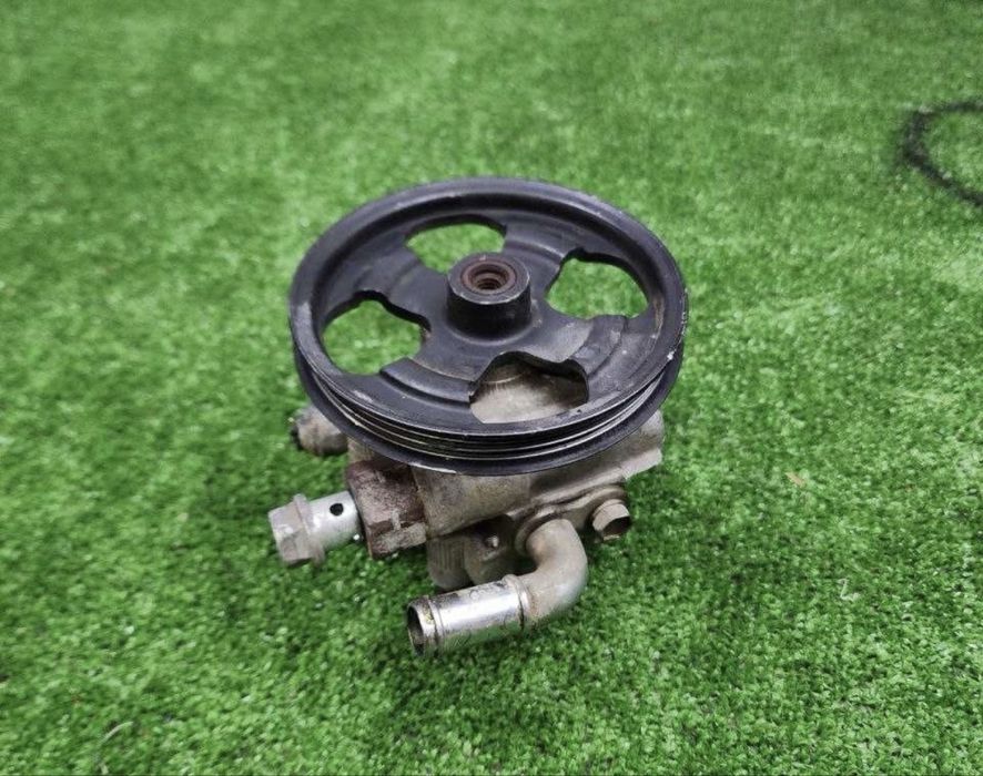 Продам гур насос тойота камри 45 2.5 мотор