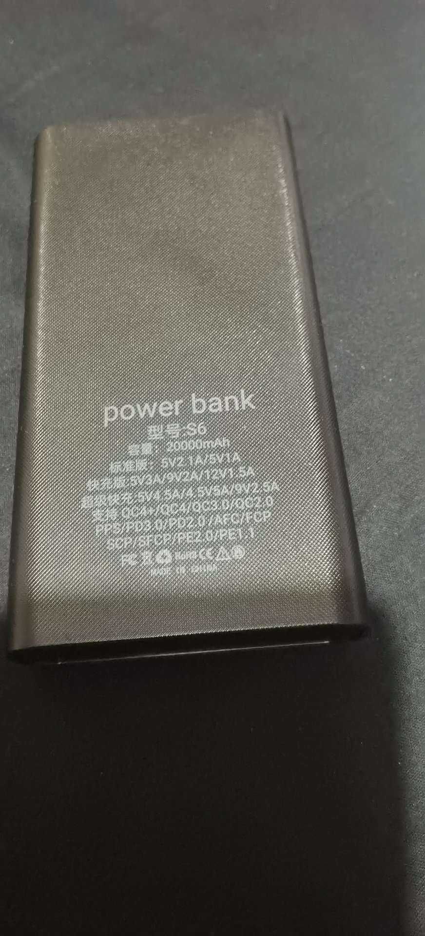 Външна батерия с 8 елемента 18650 на panasonic PowerBank