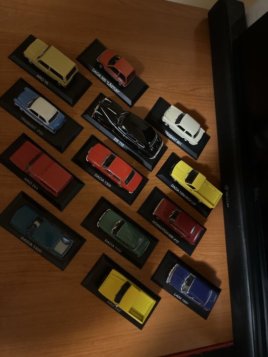 Lot 13 machete deagostini 2011