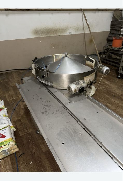 Karamel konfet chiqaruvchi stanok ideal xolatta