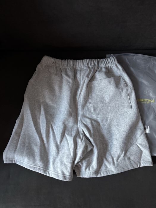 Pantaloni scurti Essentials