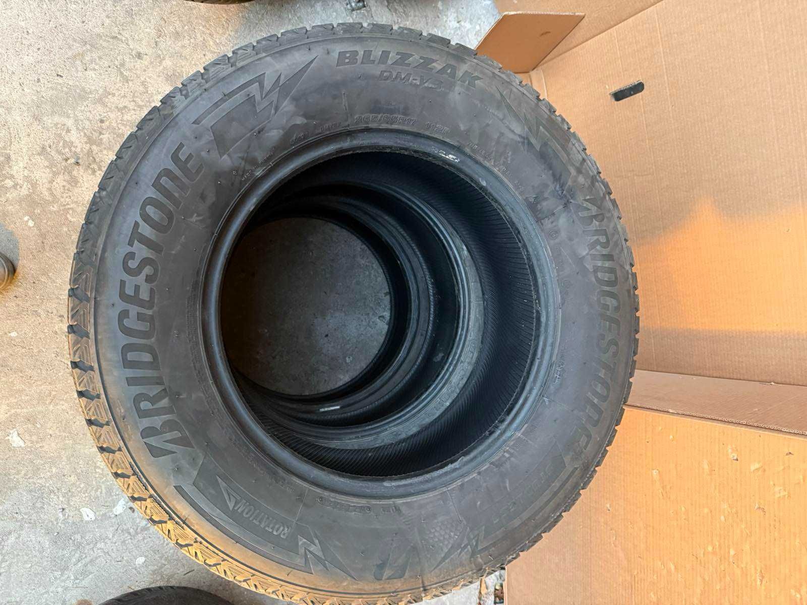 3броя зимни гуми Bridgestone 265/65/17 dot4721 | 7mm