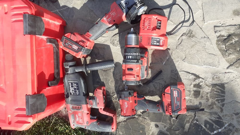 Vind set scule Milwaukee