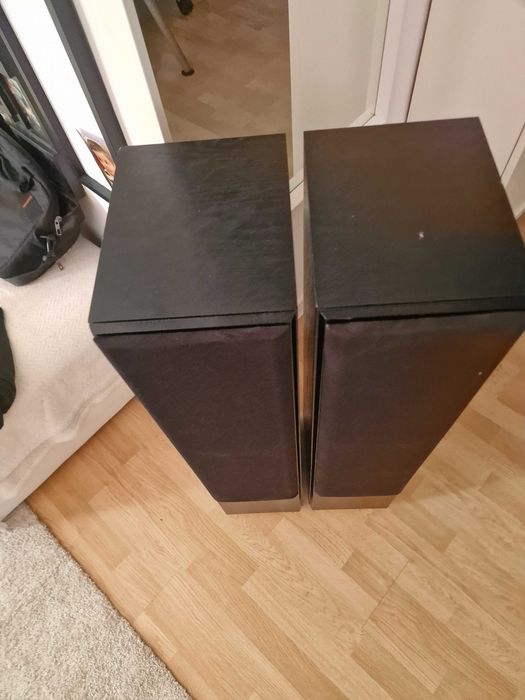 Boxe puternice tip coloana 100w 3 way speaker stare foarte buna