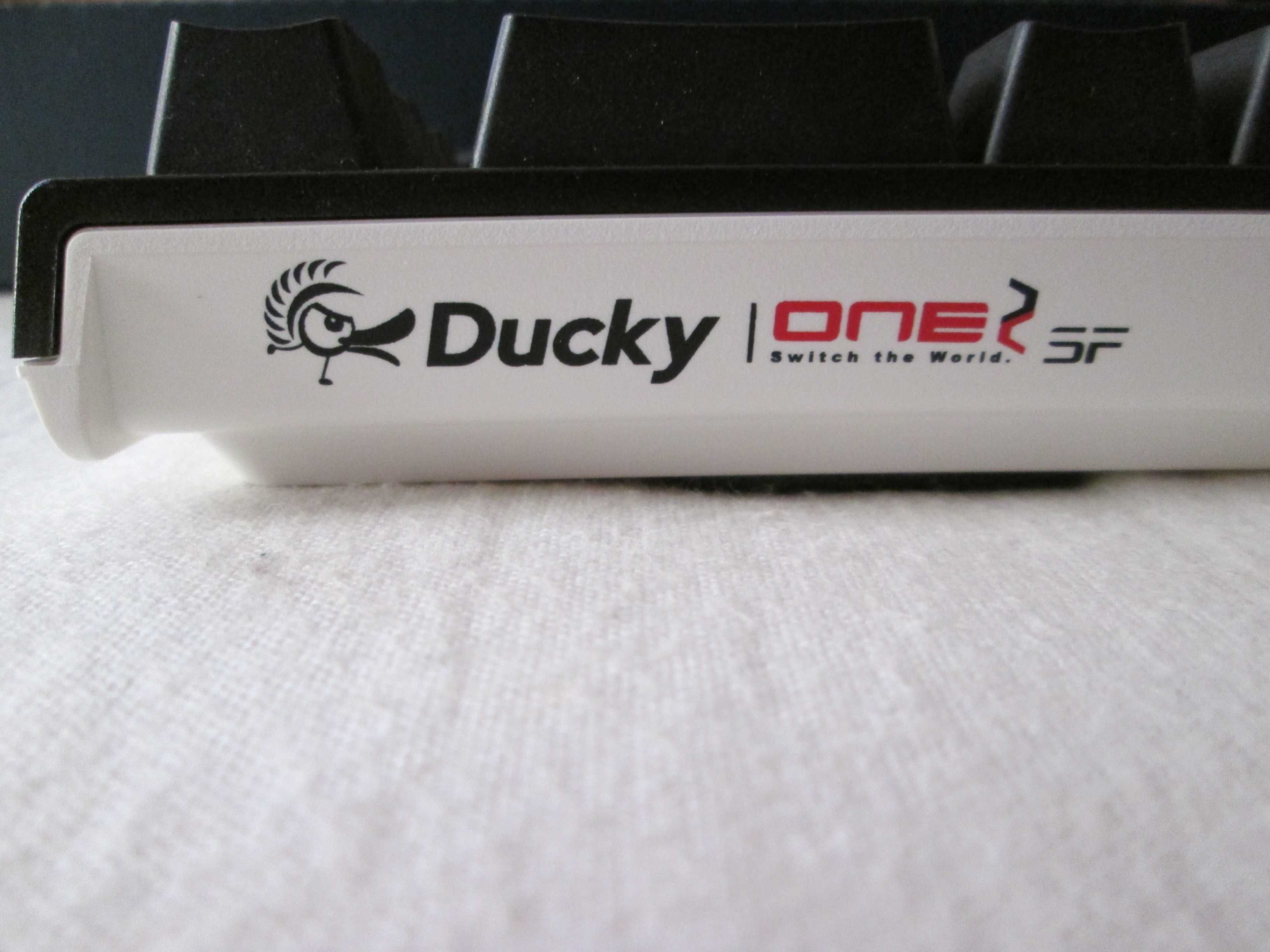 Ducky One 2 SF mini Геймърска механична клавиатура