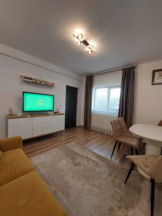 Apartament 3 camere, Lunca Cetatuii, 55 mp,parcare,  foisor in gradina