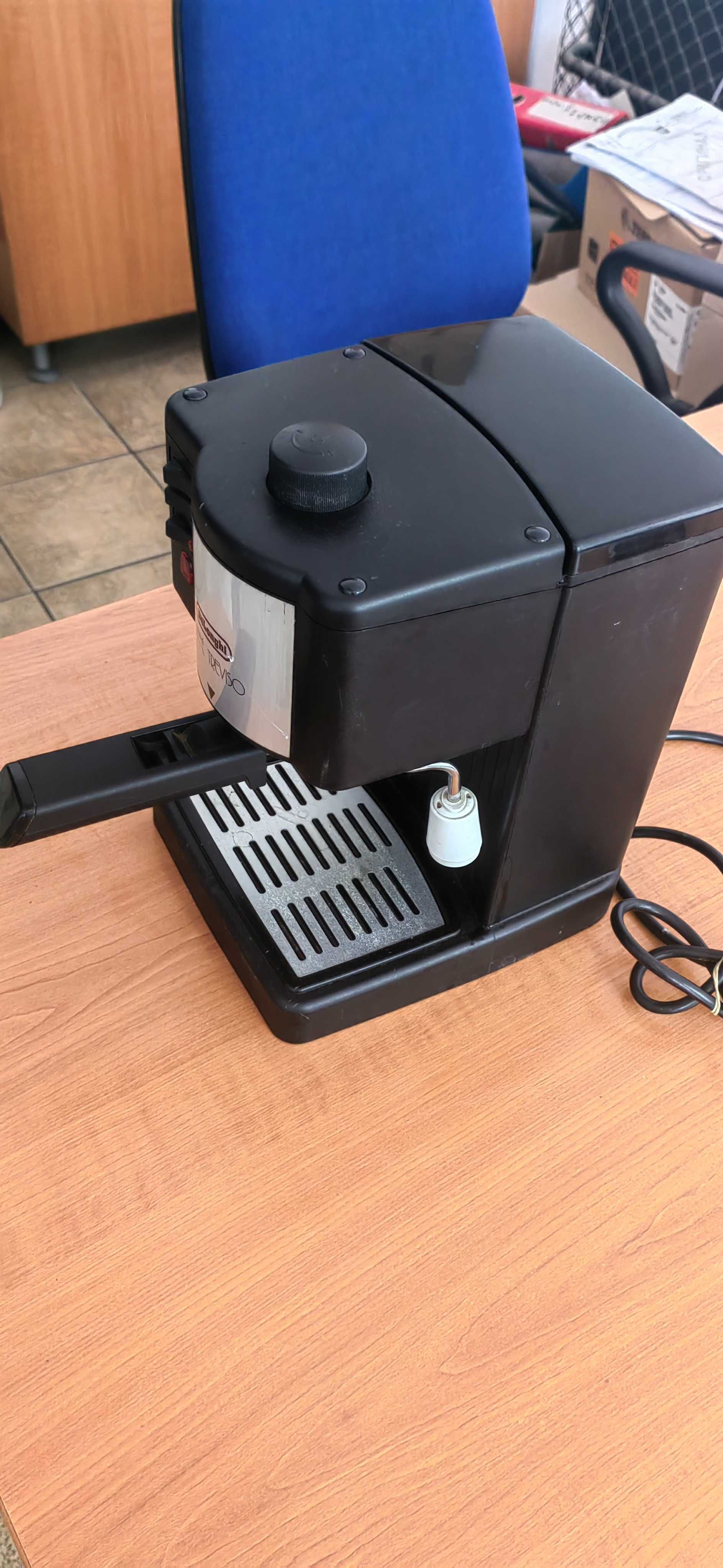 Експресо кафемашина DeLonghi, Ръчна капучино система